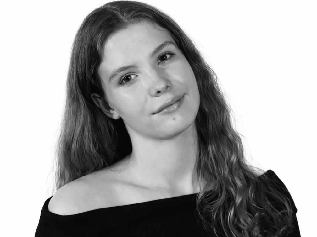 Викладач вокалу Влада Мосьондз студії Provocal у Києві